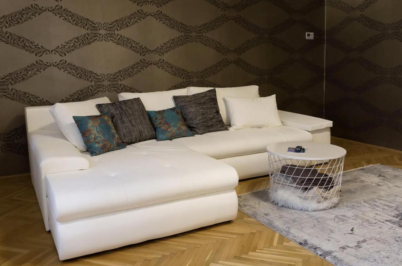 Premium Apartment By Hi5 - Lendvay Palace Budapest Exterior foto
